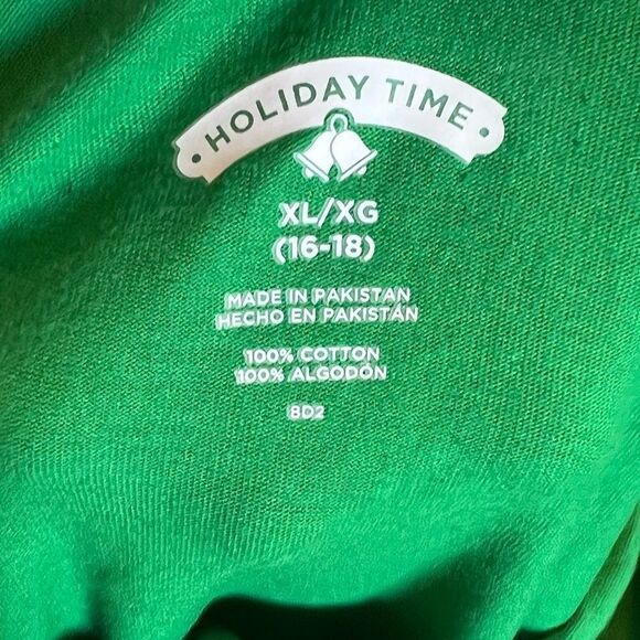 Holiday Time "I Love Christmas" T-Shirt - Picture 5 of 5